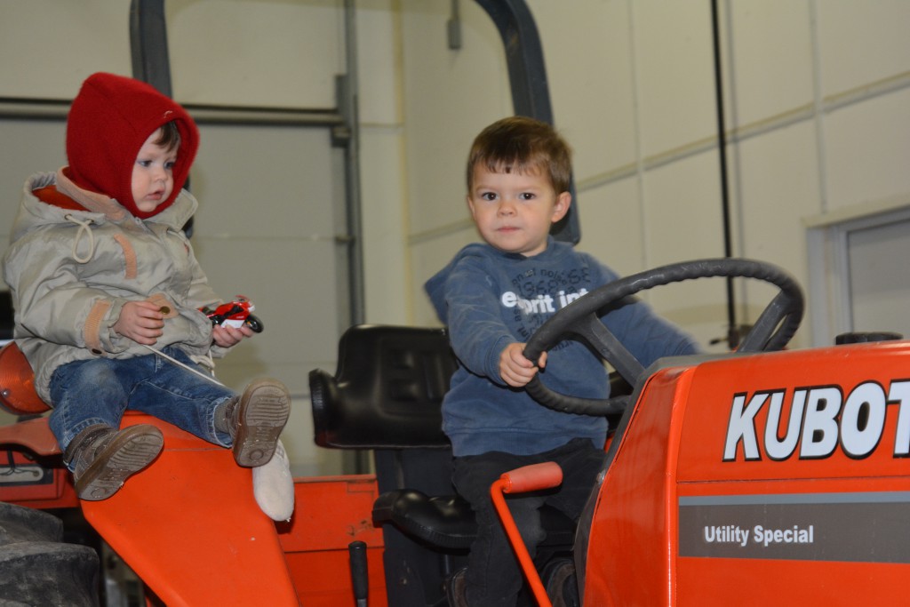 Tractor-Elmendorf